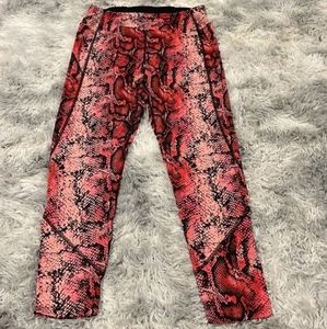 Victoria's Secret PINK Sport Leggings